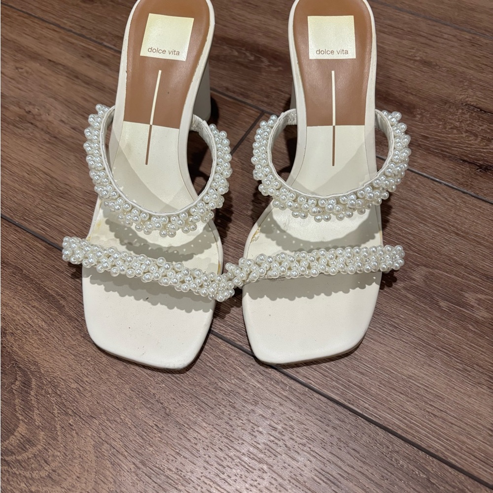 Dolce Vita Women's White Pearl Embellished Sandals